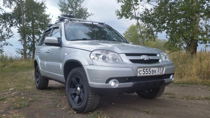 Обвес на ниву Шевроле Бертоне