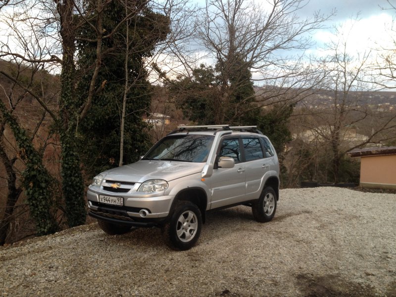 Нива Chevrolet Бертон