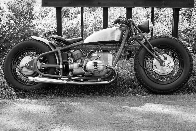 Bobber мотоцикл BMW