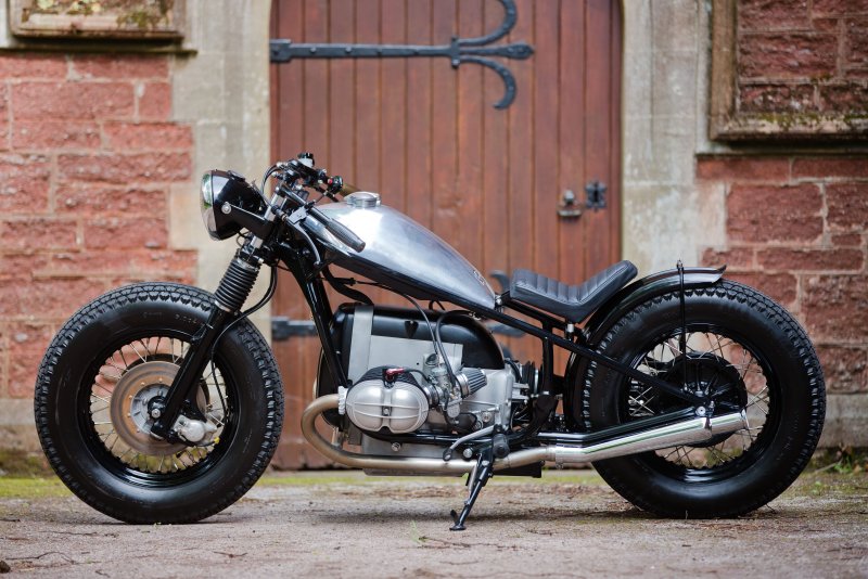 Мотоцикл БМВ боббер