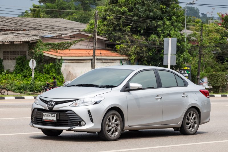 Тойота Виос фото