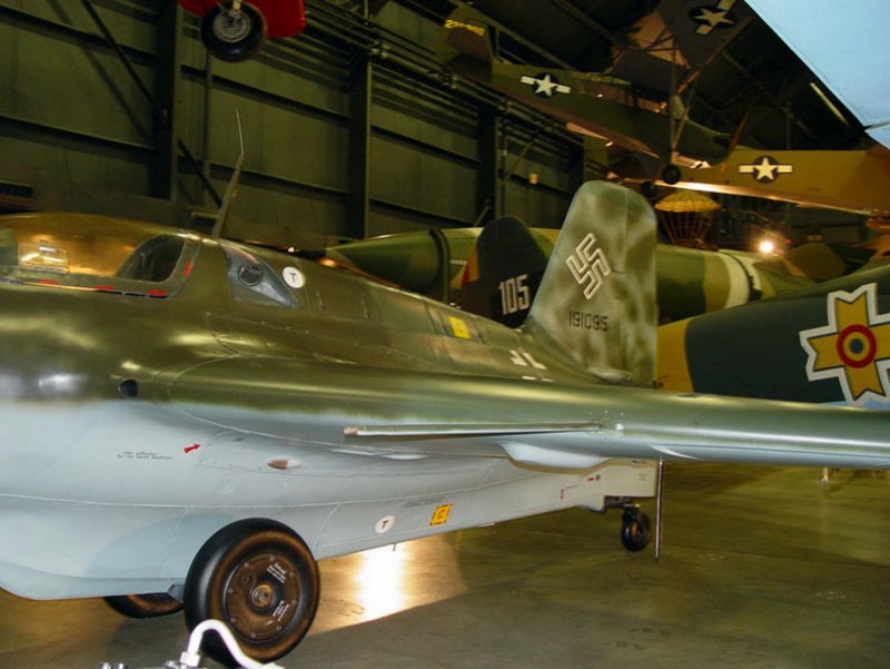 Дифайент истребитель