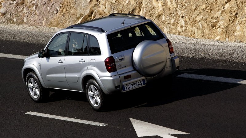 Toyota RAV 2 поколение