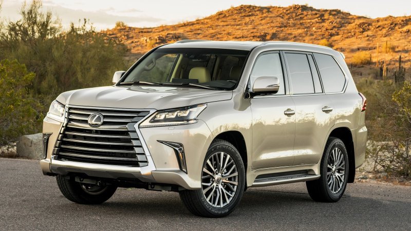 Лексус LX 2022 670