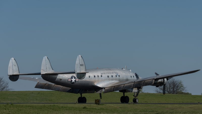 Локхид Констеллейшн фото