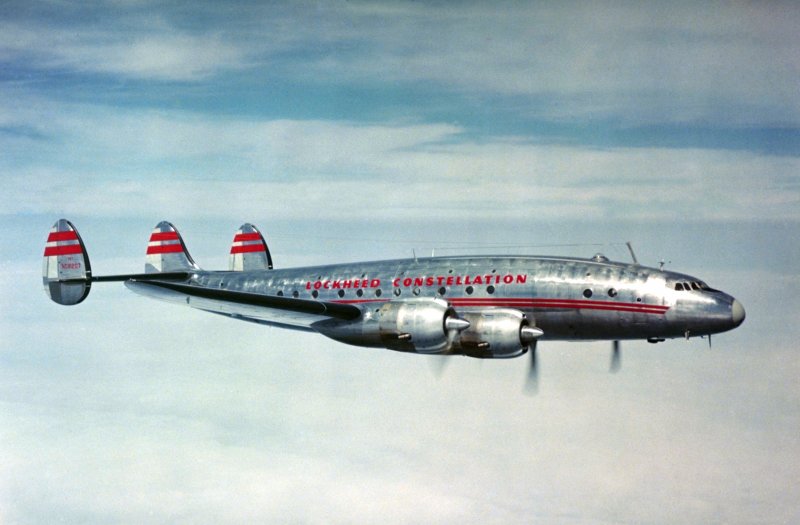L-1049 super Constellation