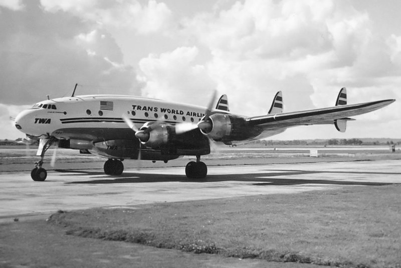 Lockheed l-749