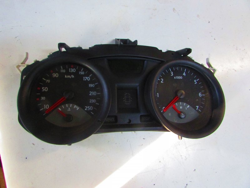 Приборка Лансер 10