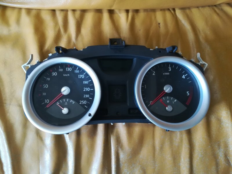 Спидометр Рено Меган 2