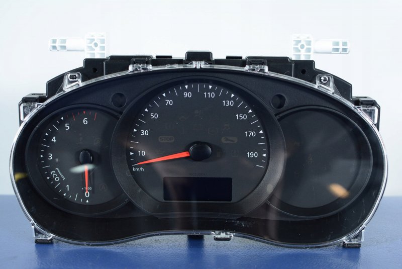 Приборная панель на Лагуна 1 автомат