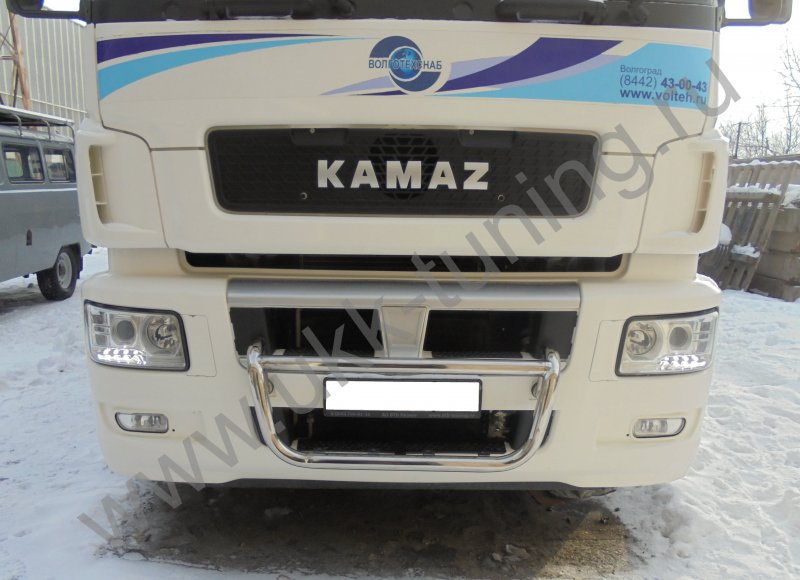 КАМАЗ 5490 С полуприцепом бортовой