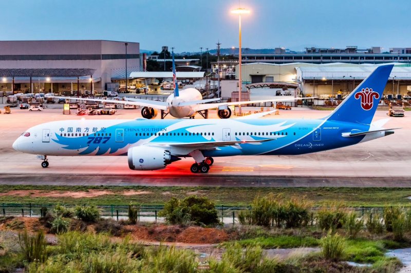 China Southern Airlines 787-8