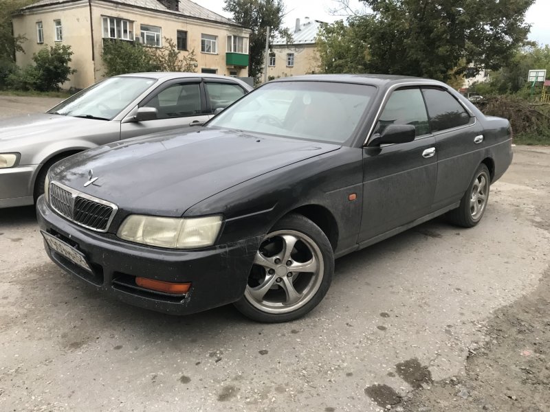 Nissan Laurel 35 кузов