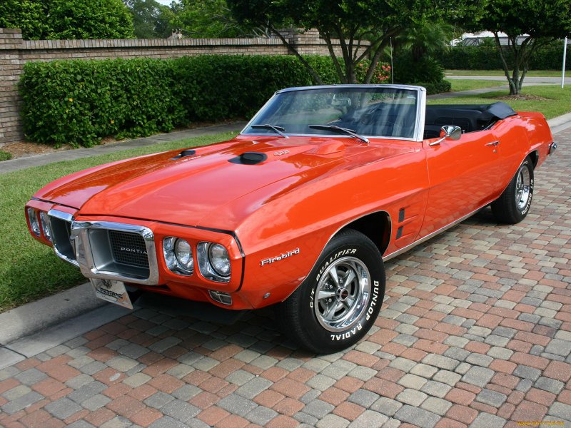 Pontiac Firebird 1977