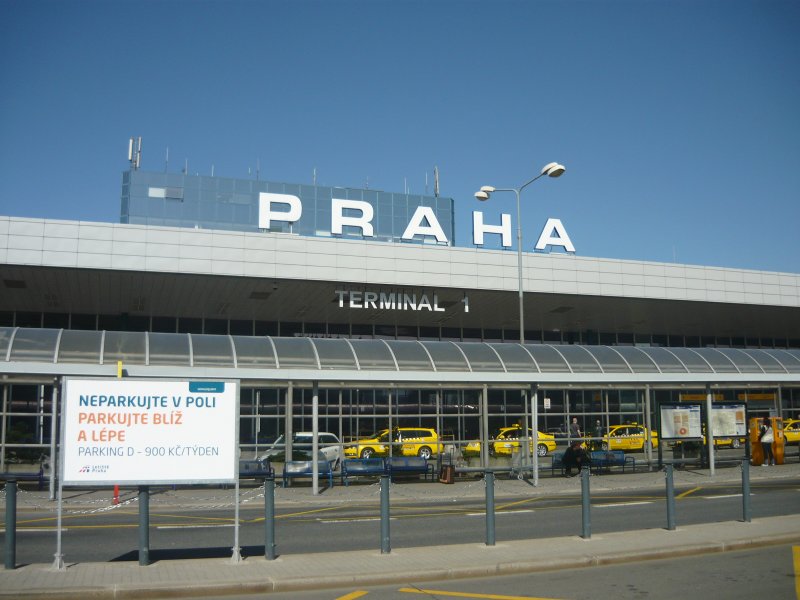Самолет Прага Москва