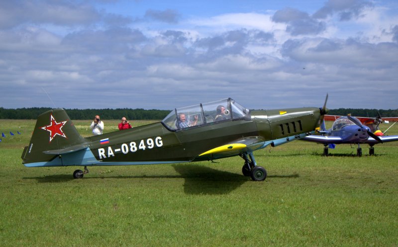 Zlin z-226ms