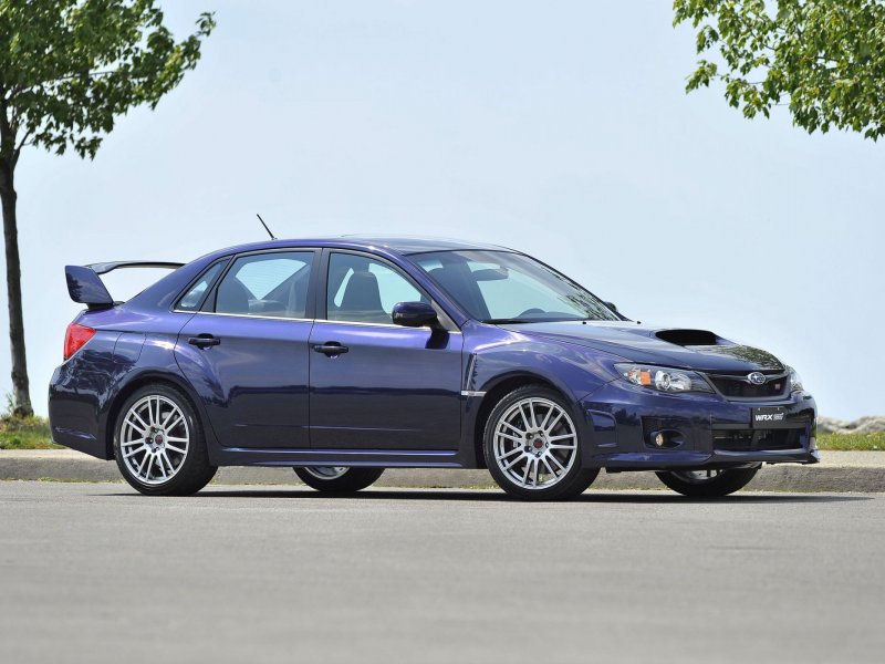 Субару Impreza WRX STI 2005