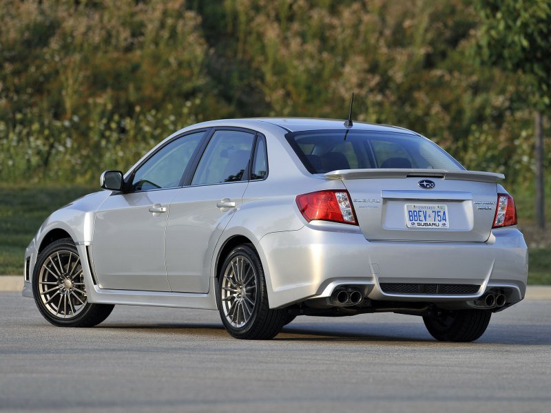 Субару Импреза WRX STI 2011