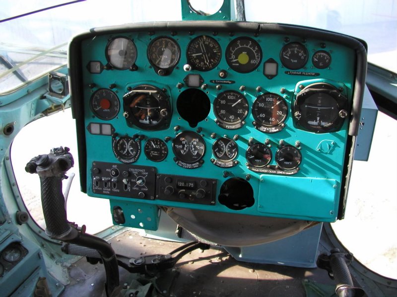Приборная панель вертолета sa341