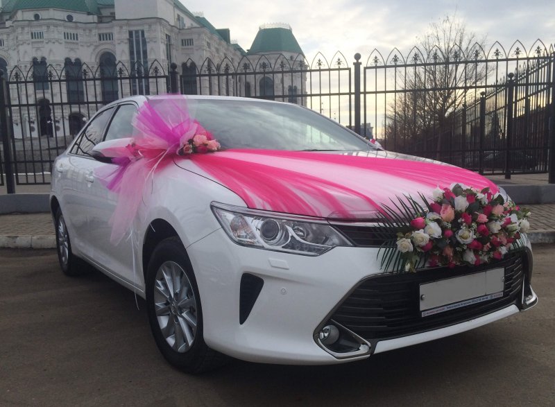 Toyota Camry Premium Hybrid 2019