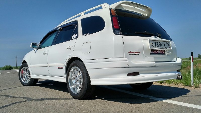Тойота Кариб ae95