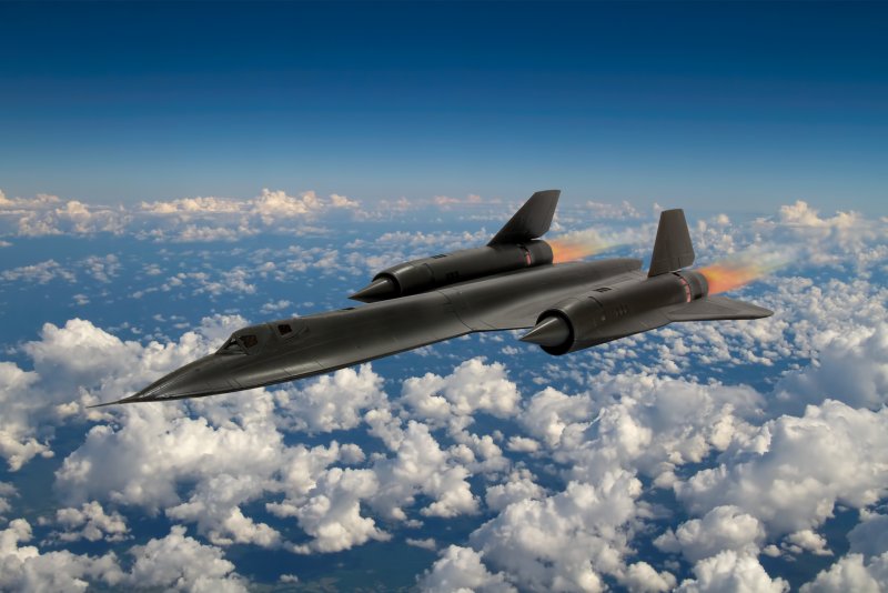 Самолет-разведчик SR-71 Blackbird