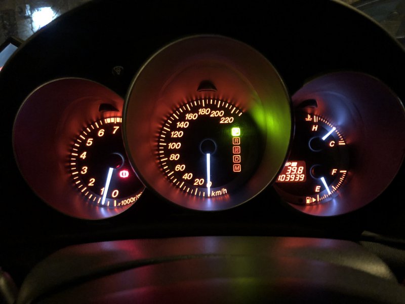 Mazda 3 панель приборов 2008