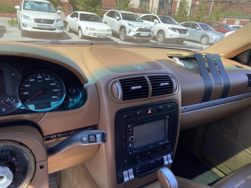 Porsche Cayenne 2013 панель