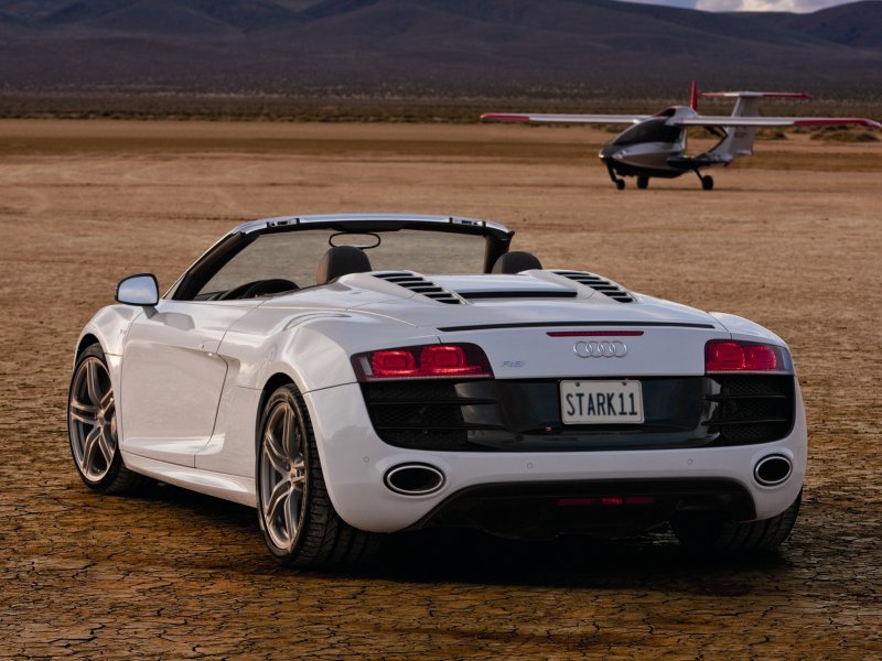 Audi r8 Спайдер