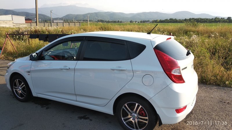 Хендай Солярис 1 Рестайлинг белый