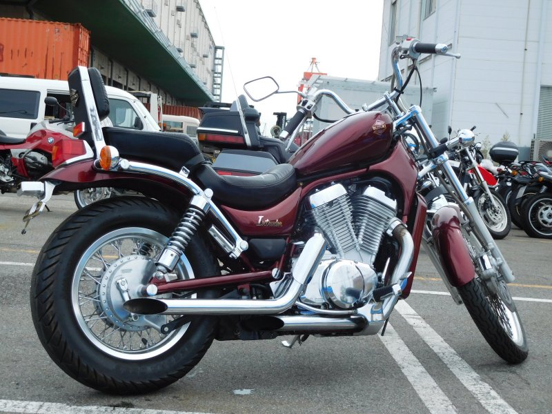 Suzuki Intruder 400 1995
