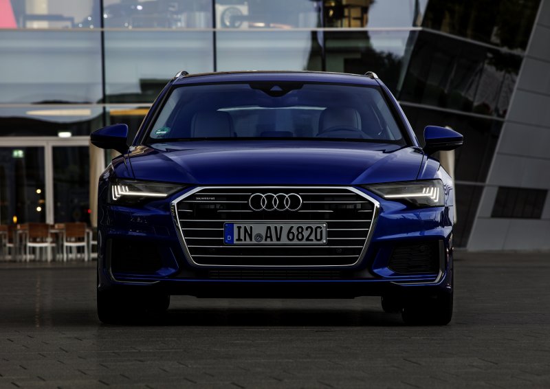 Audi a6 синяя