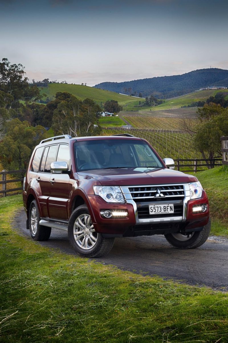 Mitsubishi Pajero 2006