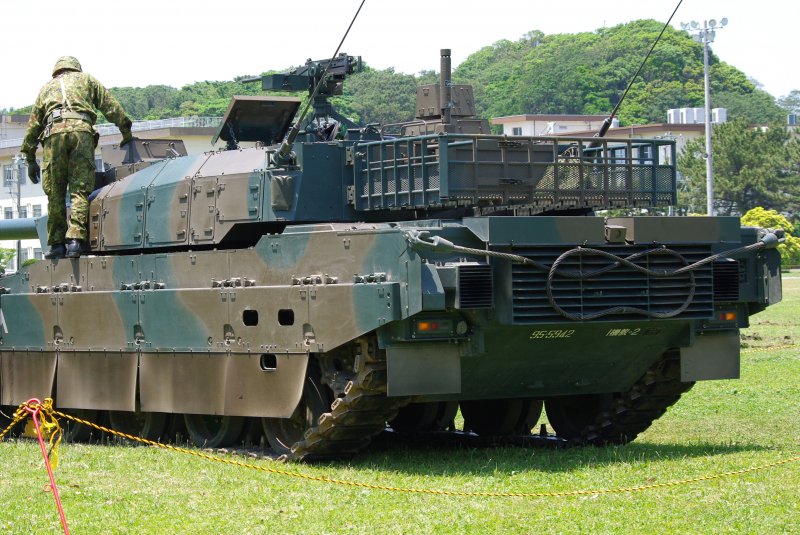 Type 10, Япония
