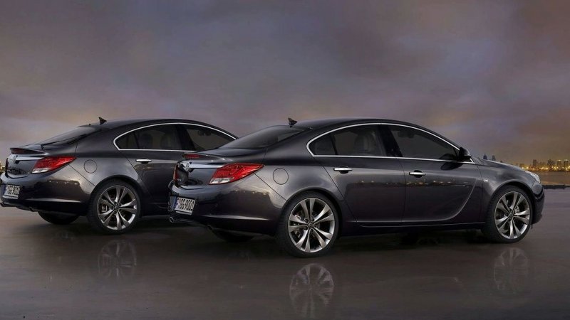 Opel Insignia хэтчбек и седан