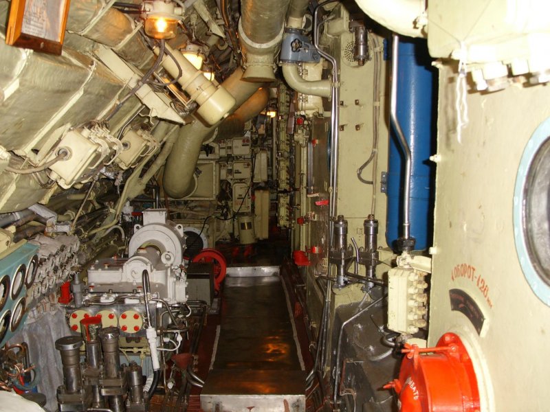 Реакторный отсек к-19