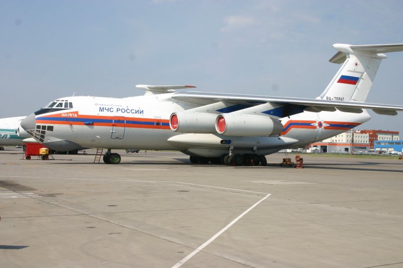 Ил-76 ТД МЧС России 76841