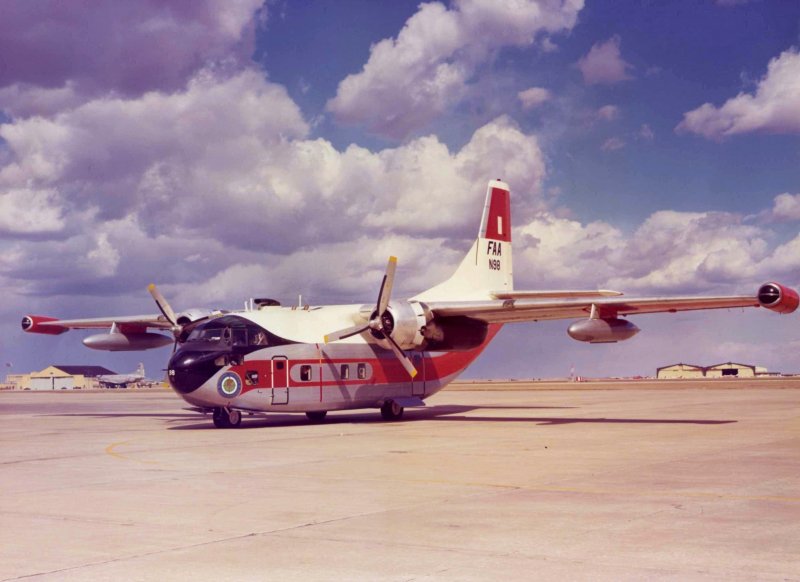 C 123 самолёт