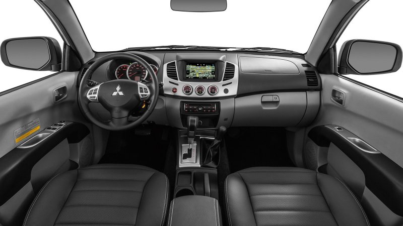 Mitsubishi New l200 салон