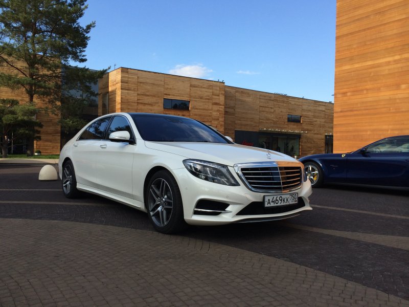 Mercedes w222 White