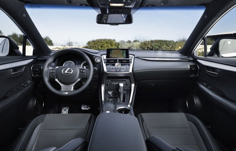 Lexus es 200 2016