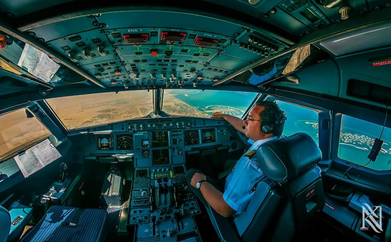 Боинг 747 вид снизу