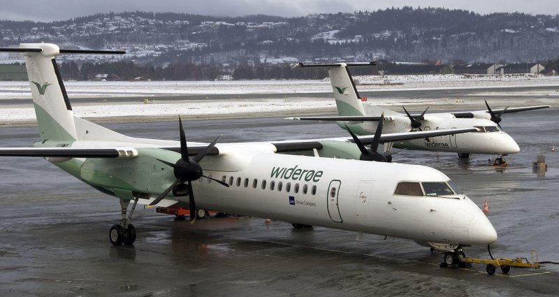 Самолет DHC-5