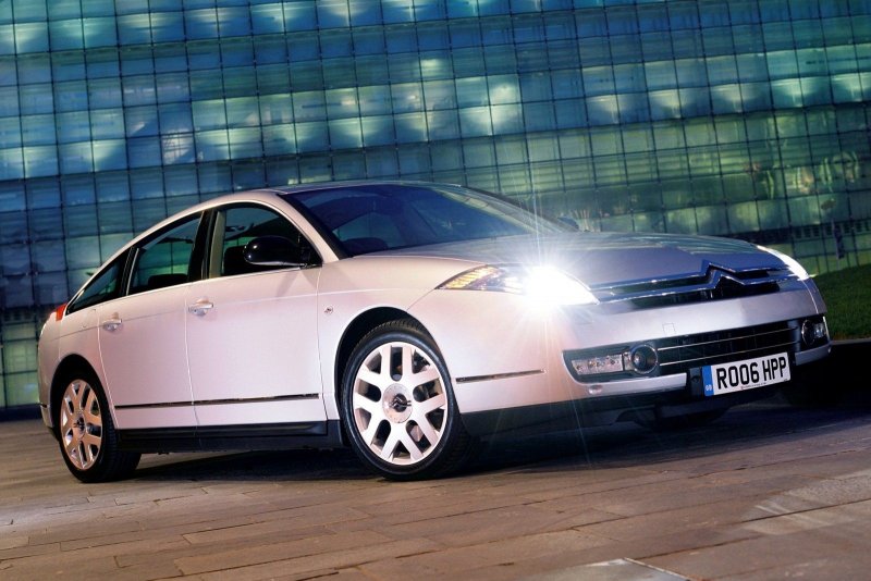 Ситроен с6 2005