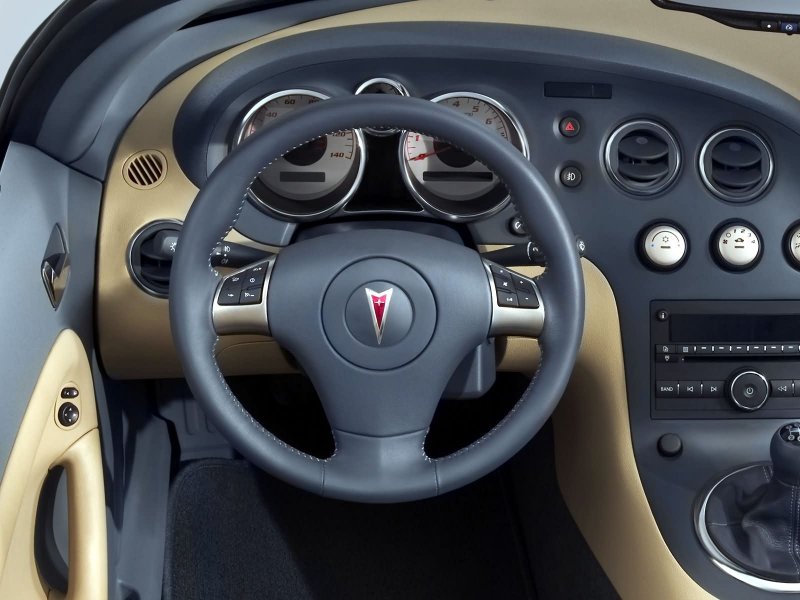 Pontiac спорткар Solstice