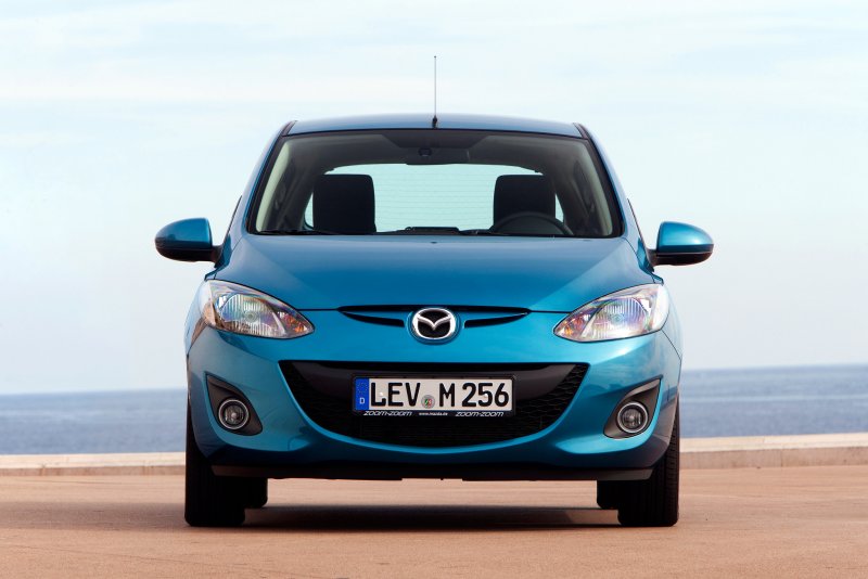 Mazda 2 2010