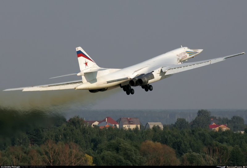 Самолет Су-24м