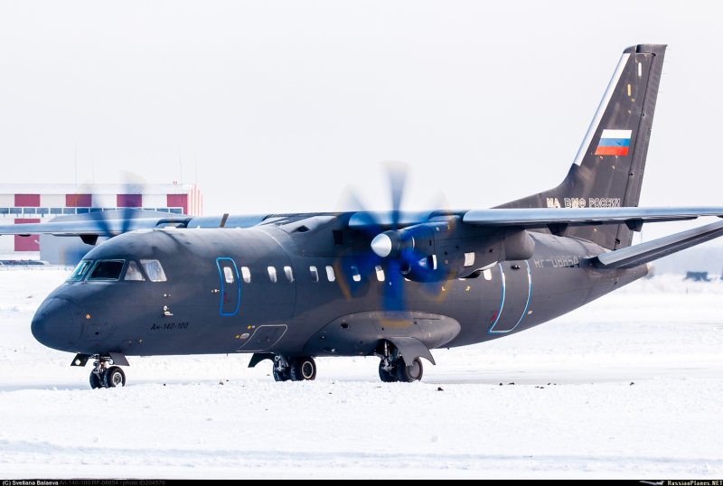 АН-140 ВВС РФ