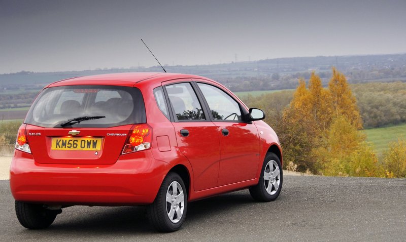 Chevrolet Aveo t200 хэтчбек