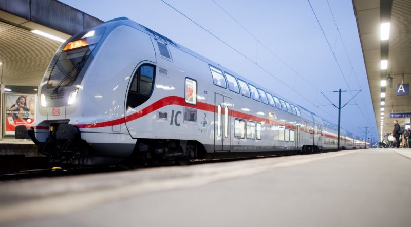 Ic (Intercity) поезда Германии